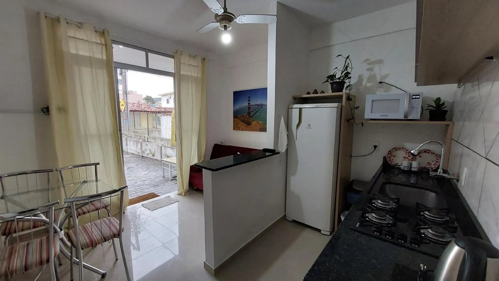 Apto 2 Quartos Com Ar A 200M Da Praia Florianopolis Apartment