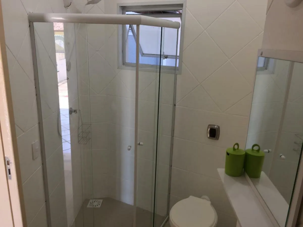 Appartement Apto 2 Quartos Com Ar A 200M Da Praia à Florianópolis