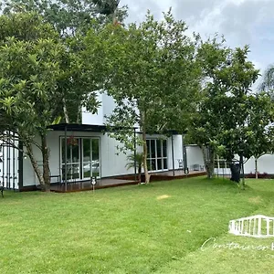 Loft Container Em Jurerê Florianópolis